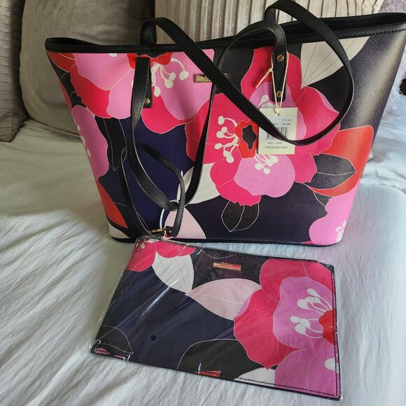 Trina Turk Pink Floral Tote, NWT - Picture 7 of 7